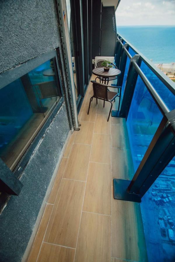 Nuage - 1St Line Sea View Apartments Batumi Exterior foto
